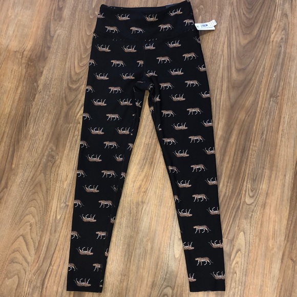 Victoria's Secret Pants - Victoria Secret high rise leggings.